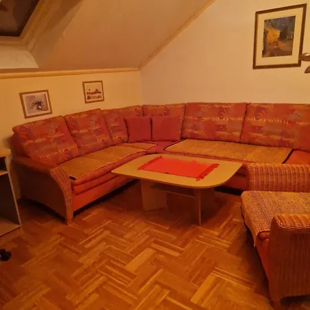 Apartment Am Stadtrand *